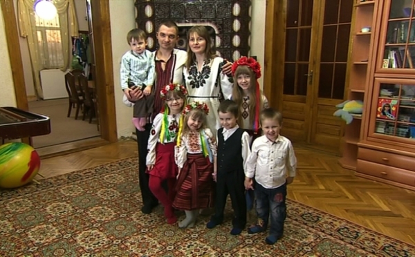 Папа-красавчик из Коломыи попадет в ад благодаря детям