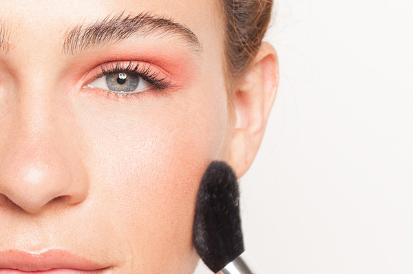 Дневной и вечерний макияж в модных цветах весны 2013