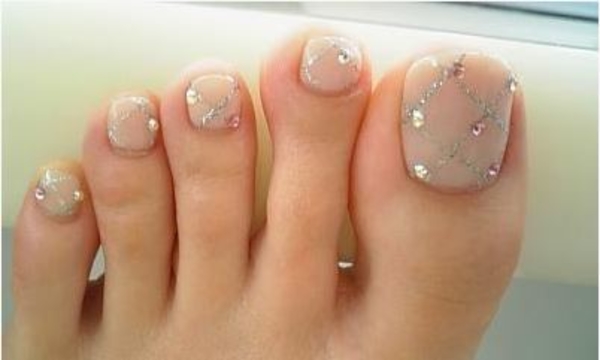 Лучшие цвета для педикюра