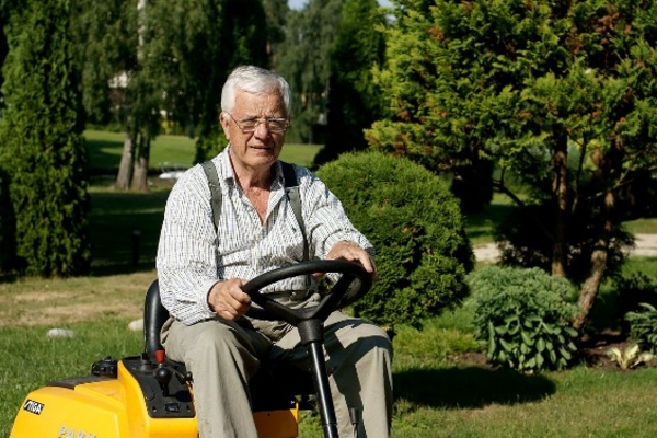 Дом у озера: Усадьба Раймонда Паулса в Юрмале (ФОТО)