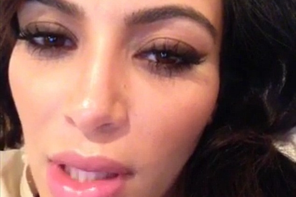 Twitter Ким Кардашян