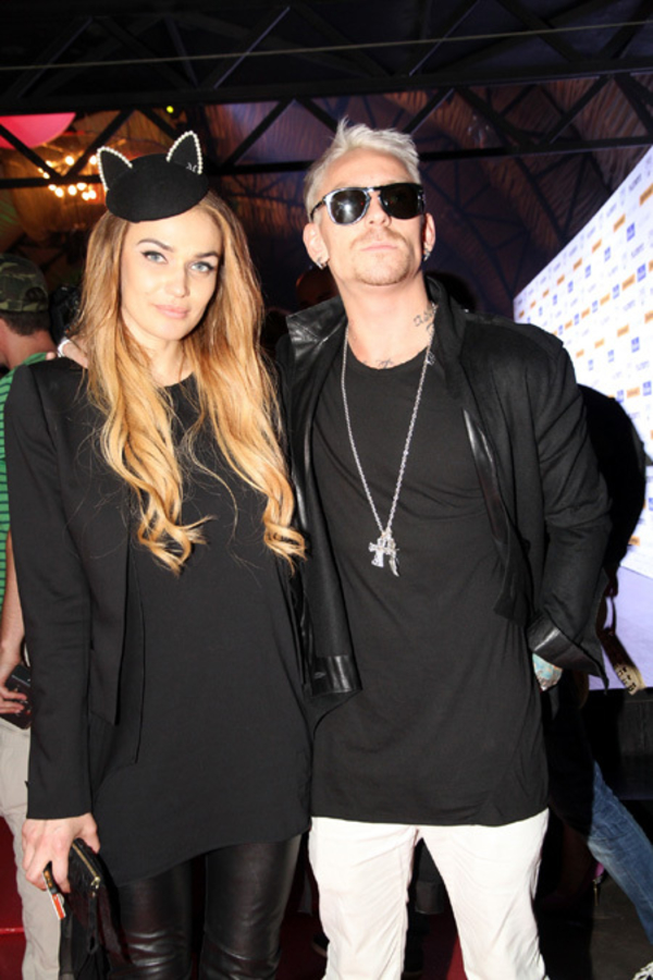 Алена Водонаева встречается с известным альфонсом