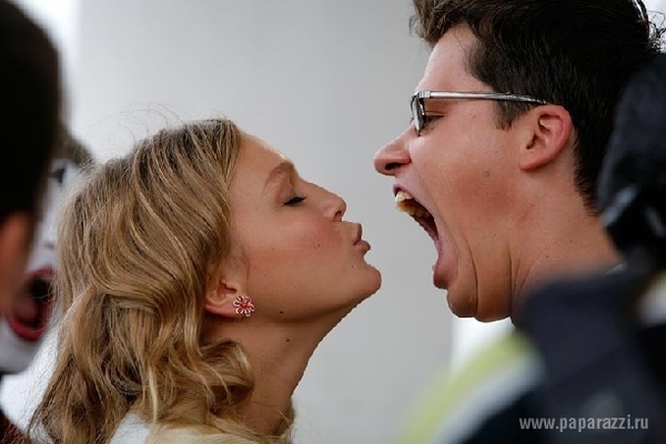 Гарик Харламов с женой делят шторы и кухонную утварь при разводе