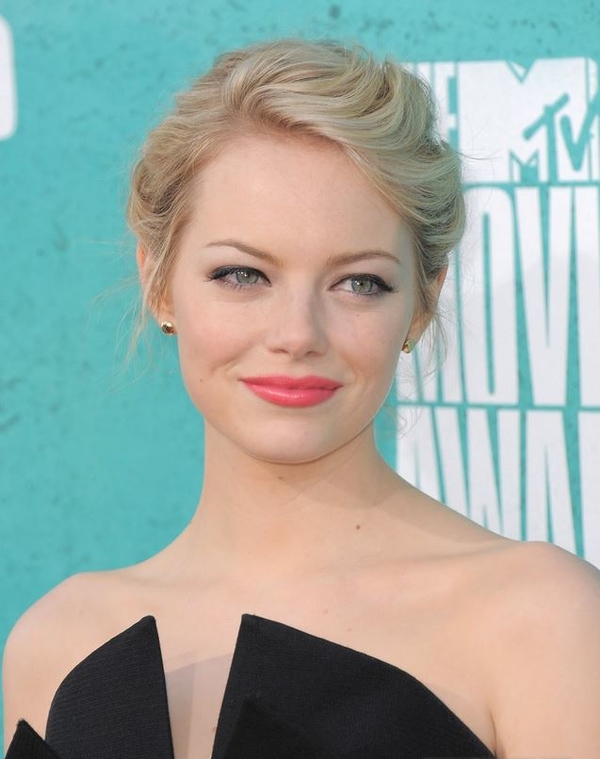 Яркие акценты: Неон в макияже