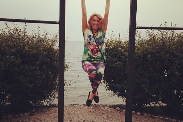 vk.com (Анюта Козырь)