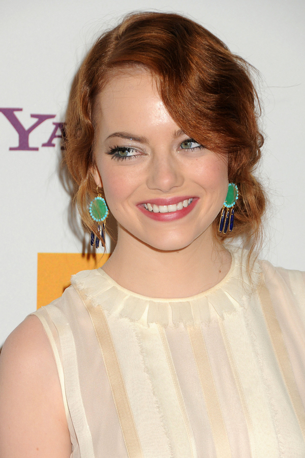 В стиле ретро: 4 элегантные прически