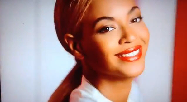 Бейонсе снялась в рекламе блесков для губ