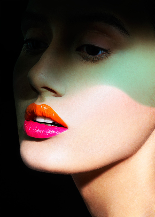 Яркий тренд: Макияж губ в технике омбре