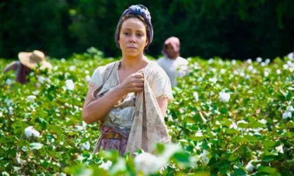 Мэрайя Кэри снялась без макияжа