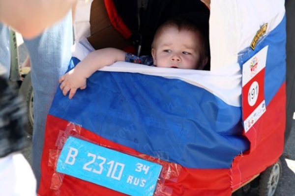 curiousphotos.blogspot.com