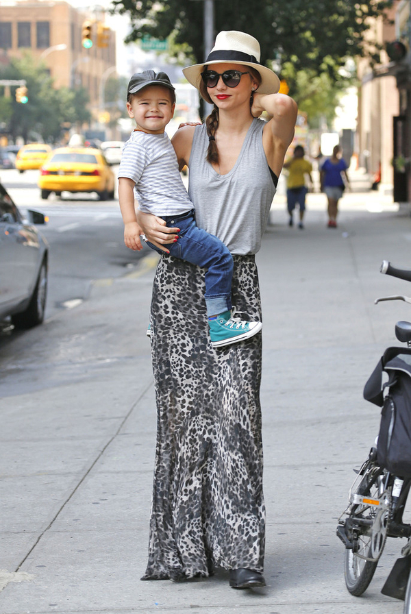 Модная идея от Миранды Керр для твоего летнего образа