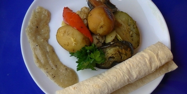 Как приготовить овощи, запеченные в рукаве (ВИДЕО)