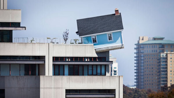 Киевлянин соорудил себе дачу на крыше высотки (ВИДЕО)