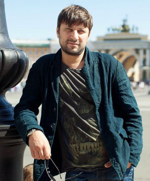 Кем работали звезды до того, как стали популярными