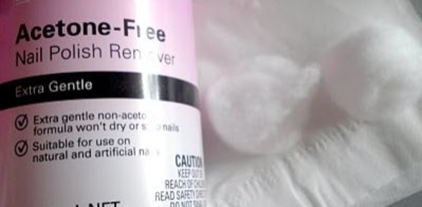 Как удалить лак с ногтей: Необычный способ