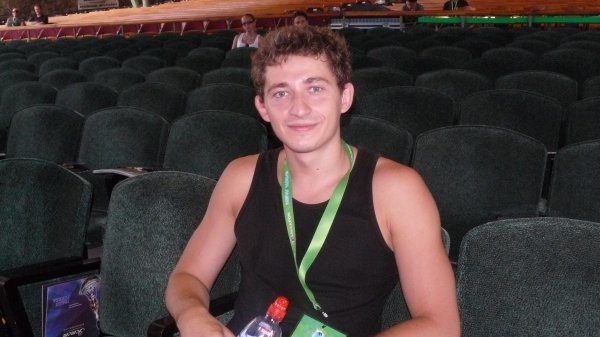 Коля Серга в новом видео послал женщину "В Ж. на ПМЖ"