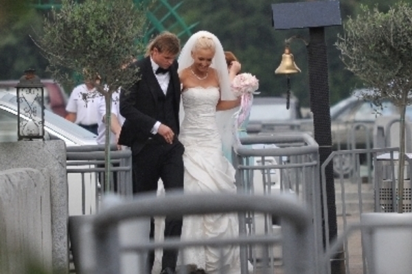 facebook.com Saint Laurent