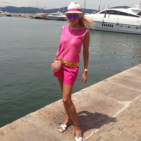 Яна Рудковская стремительно худеет после родов