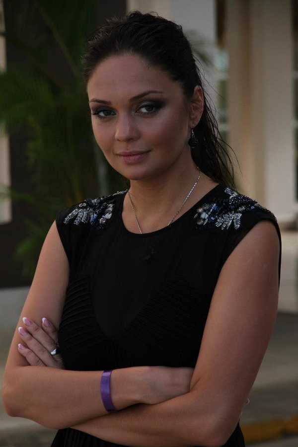 Ирина Скорикова не рассказала, что ей подарил Искорнев