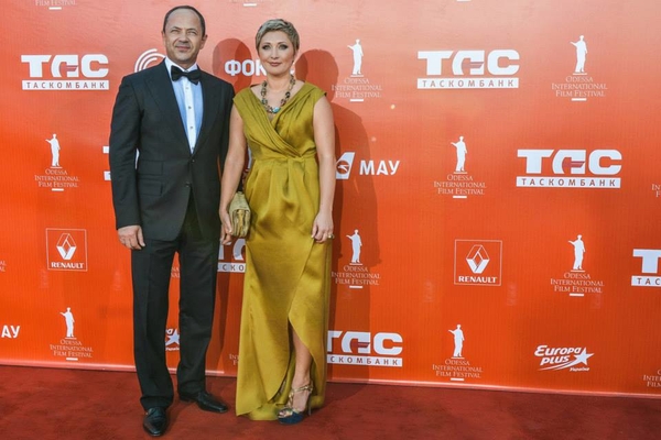 Одесский кинофестиваль 2013: Модные образы звезд на красной дорожке