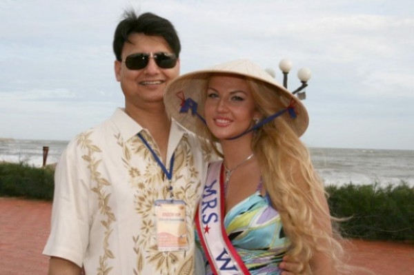 Поклонники певицы Камалии назвали ее беременность фальсификацией