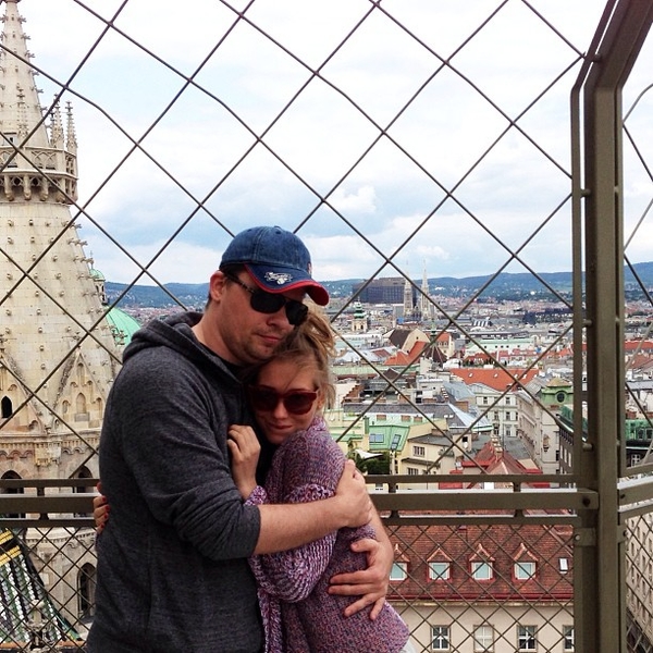 В Сеть попали личные фото с отдыха Кристины Асмус и Гарика Харламова