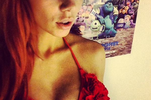 Instagram Анны Седоковой