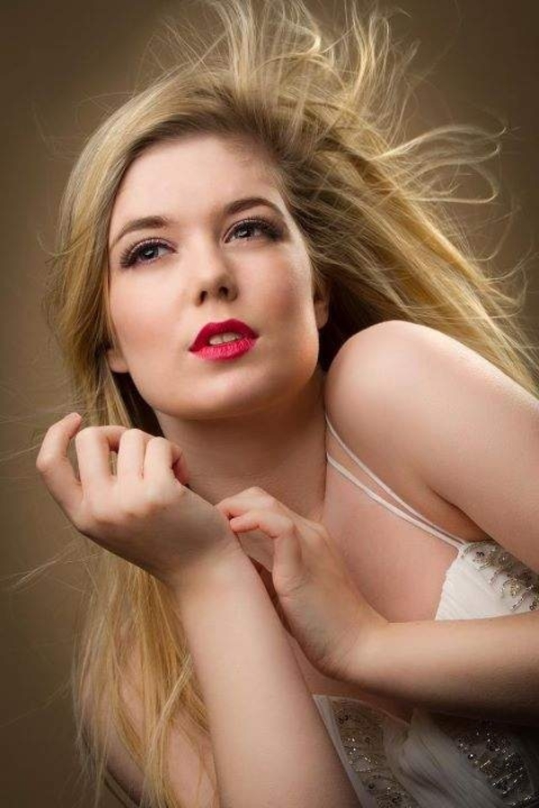 Из гадкого утенка в лебедя: Дочка фермера стала супермоделью