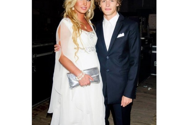 Facebook Камалии