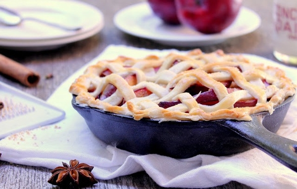 Что приготовить из слив: ТОП-5 рецептов