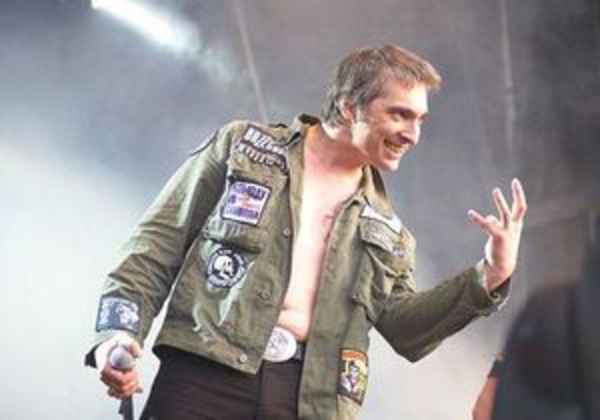 Прах певца из группы Король и Шут захоронили в Санкт-Петербурге