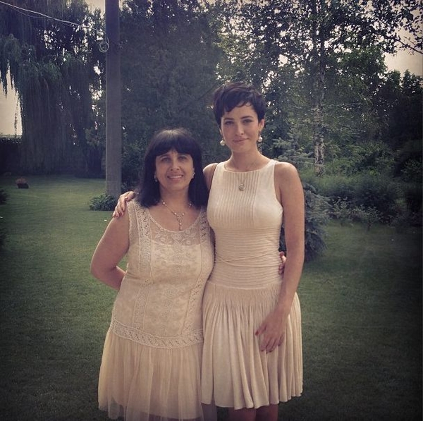 Астафьева для встречи с родителями стала примерной девочкой