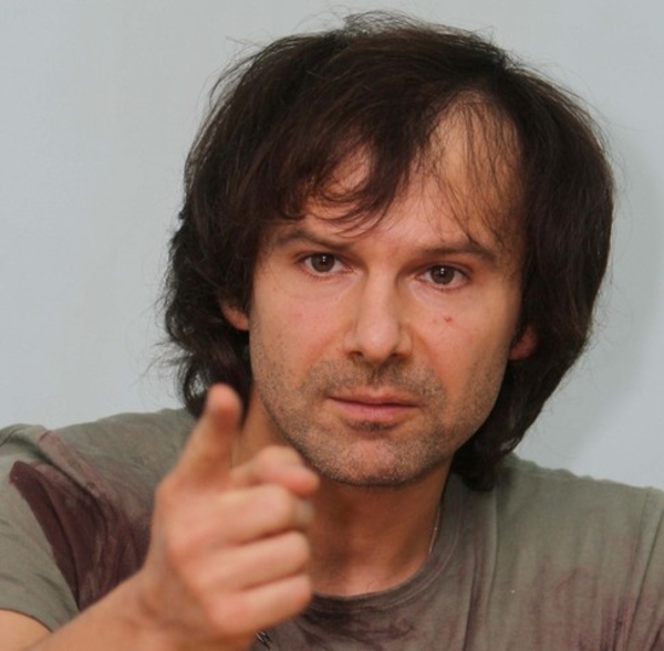 Вакарчук назвал Bloodhound Gang "дебилами"