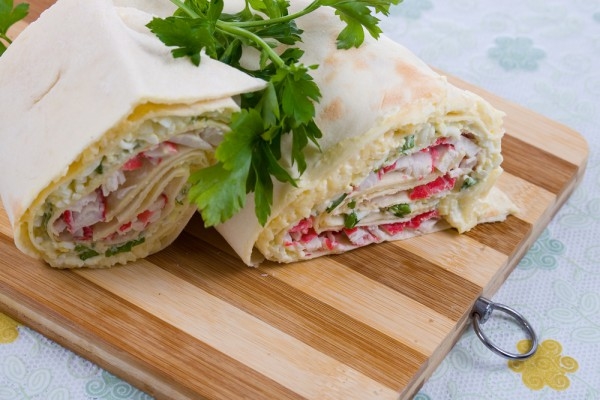 Рулеты из лаваша: ТОП-5 рецептов