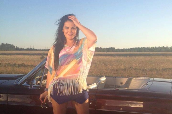 Facebook Кати Авейру