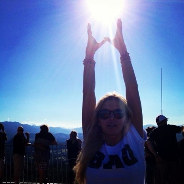 Вера Брежнева учит наслаждаться жизнью (ФОТО)