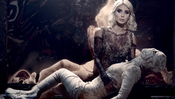 Лобода сняла еще один клип на скандальную песню