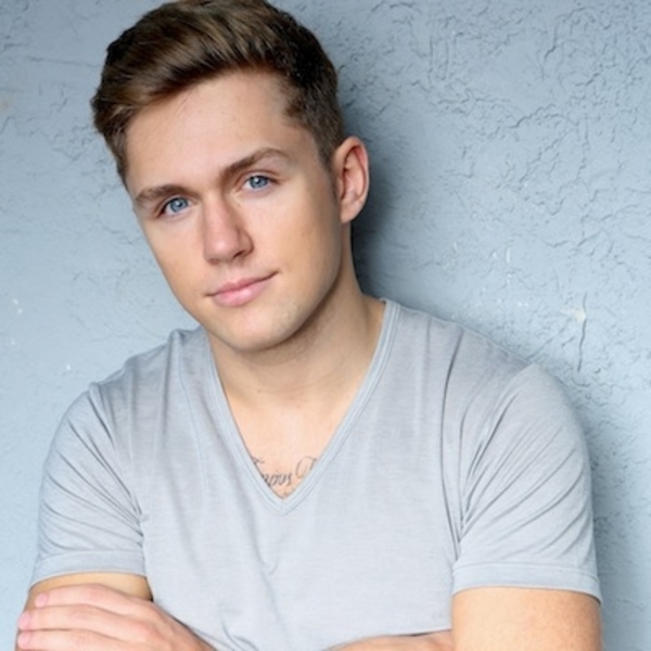 Влад Соколовский показал свою девушку: Спасибо, что ты есть