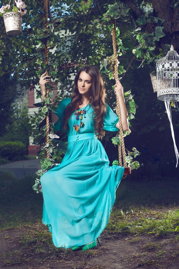 Олеся Стефанко в фотосессии для бренда Nai Lu-na