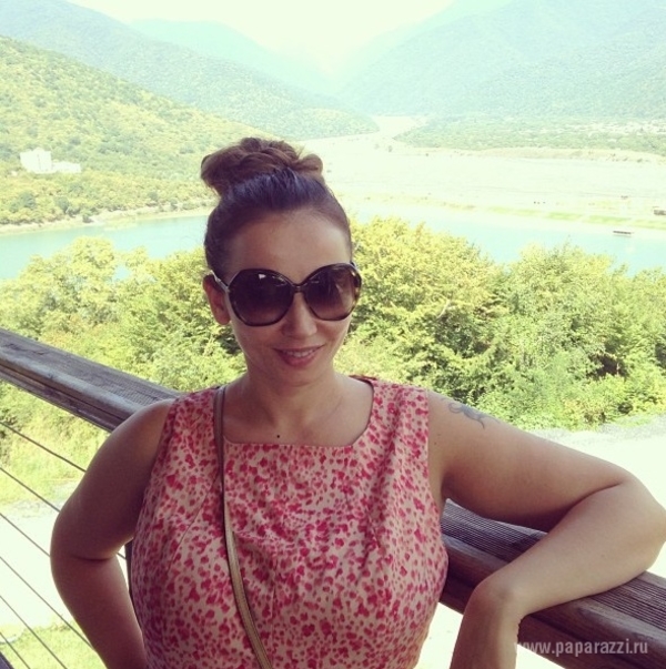 Анфиса Чехова поехала на родину мужа