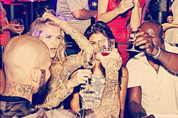 instagram.com/santadimopulos