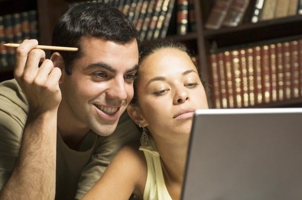 Ты, он и компьютер: Есть ли смысл ревновать