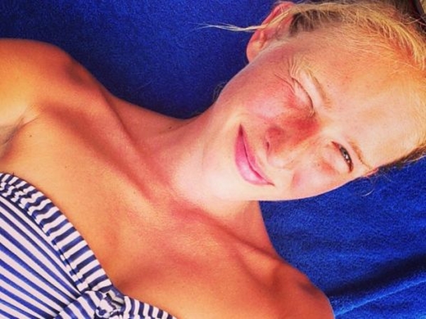 В Сеть попали фото Кати Осадчей без макияжа