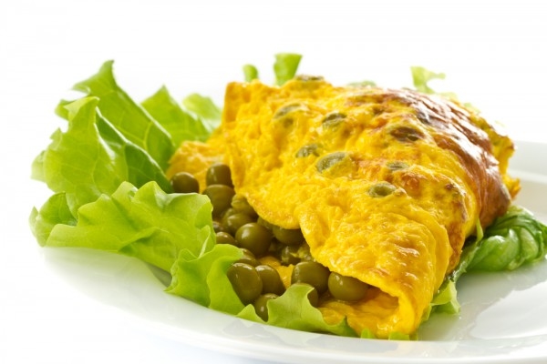 Омлет с зеленью: Три вкусные идеи