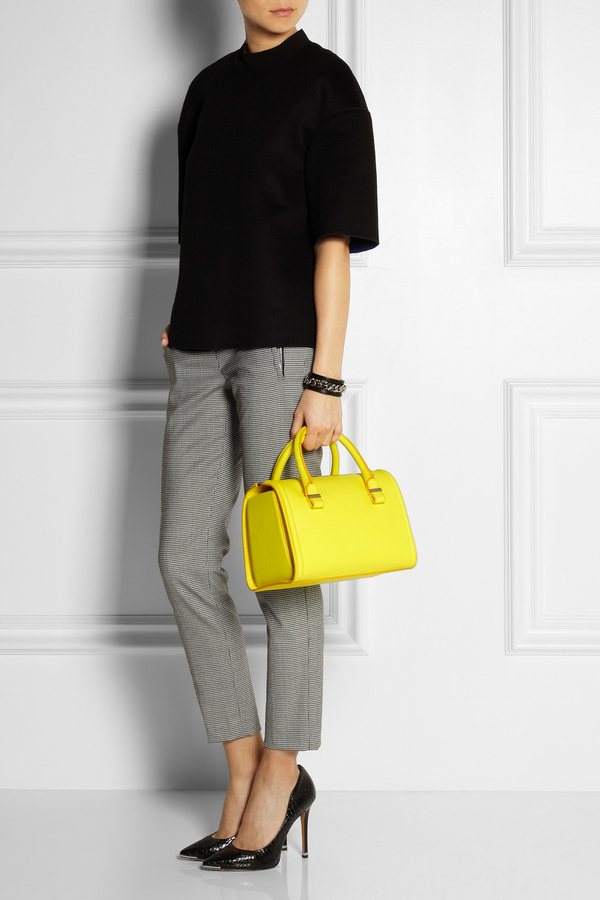 Виктория Бекхэм назвала новую сумку в честь дочери