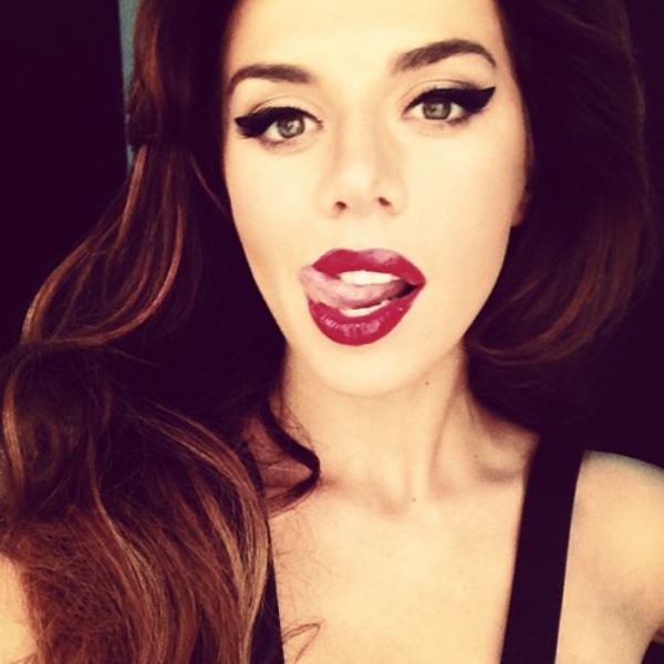 Цитата дня: Аня Седокова о тяжелой жизни матери-одиночки