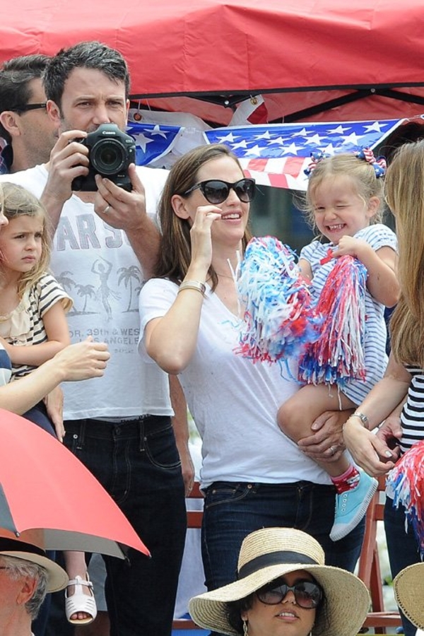 Отец недели: Бен Аффлек (ФОТО)