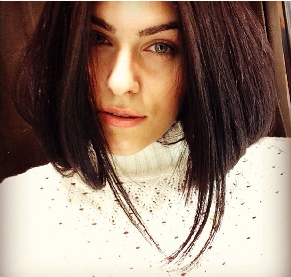 Маша Собко поменяла прическу