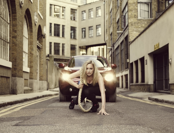 Автомобиль для ленивых: Скоро твой Nissan будет "рулить" без твоего участия