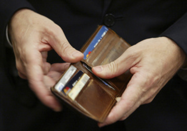 Кадровики озвучили Топ-10 летних зарплат в Украине